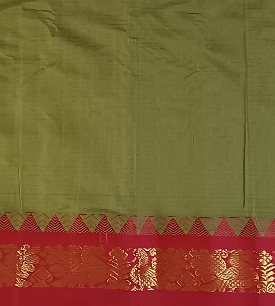 Green Gadwal Handloom Cotton Saree