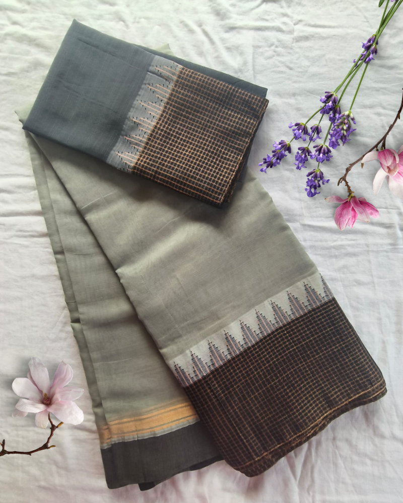 Grey Fancy Border Gadwal Handloom Cotton