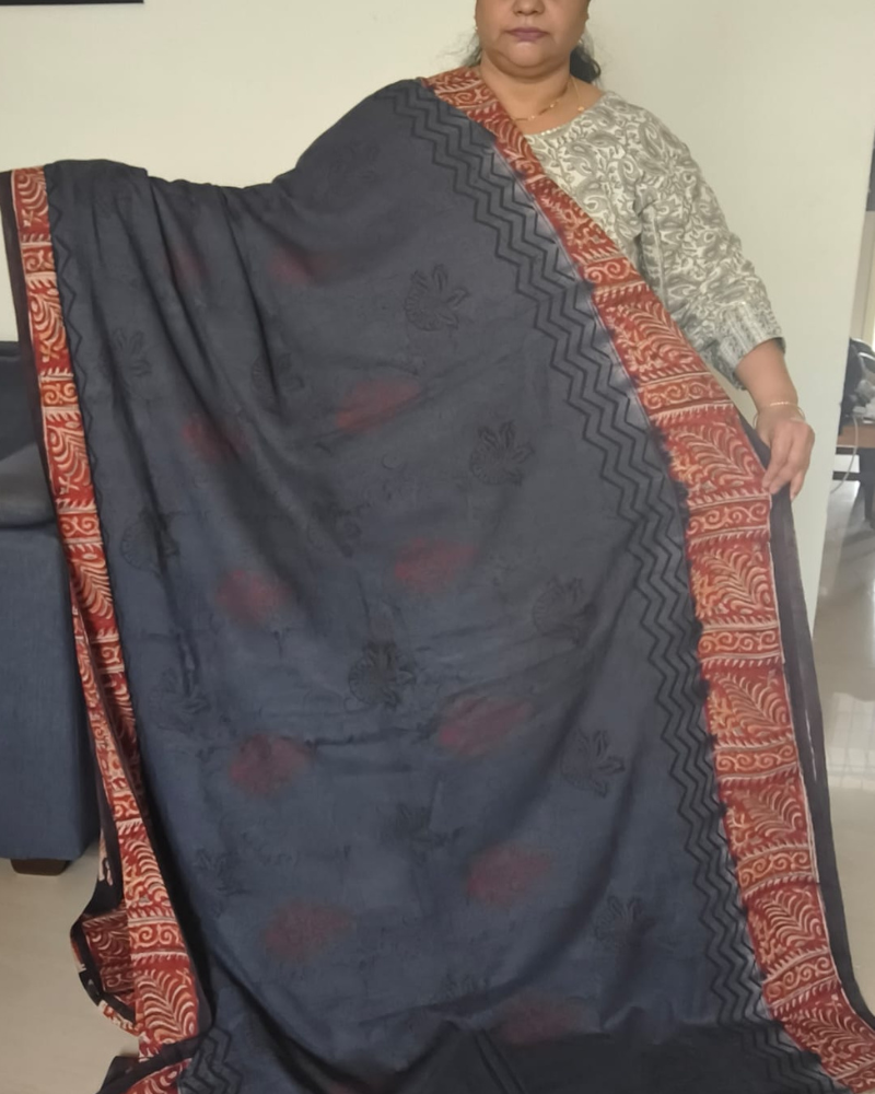 Grey Mul Cotton Saree with Kalamkari Border