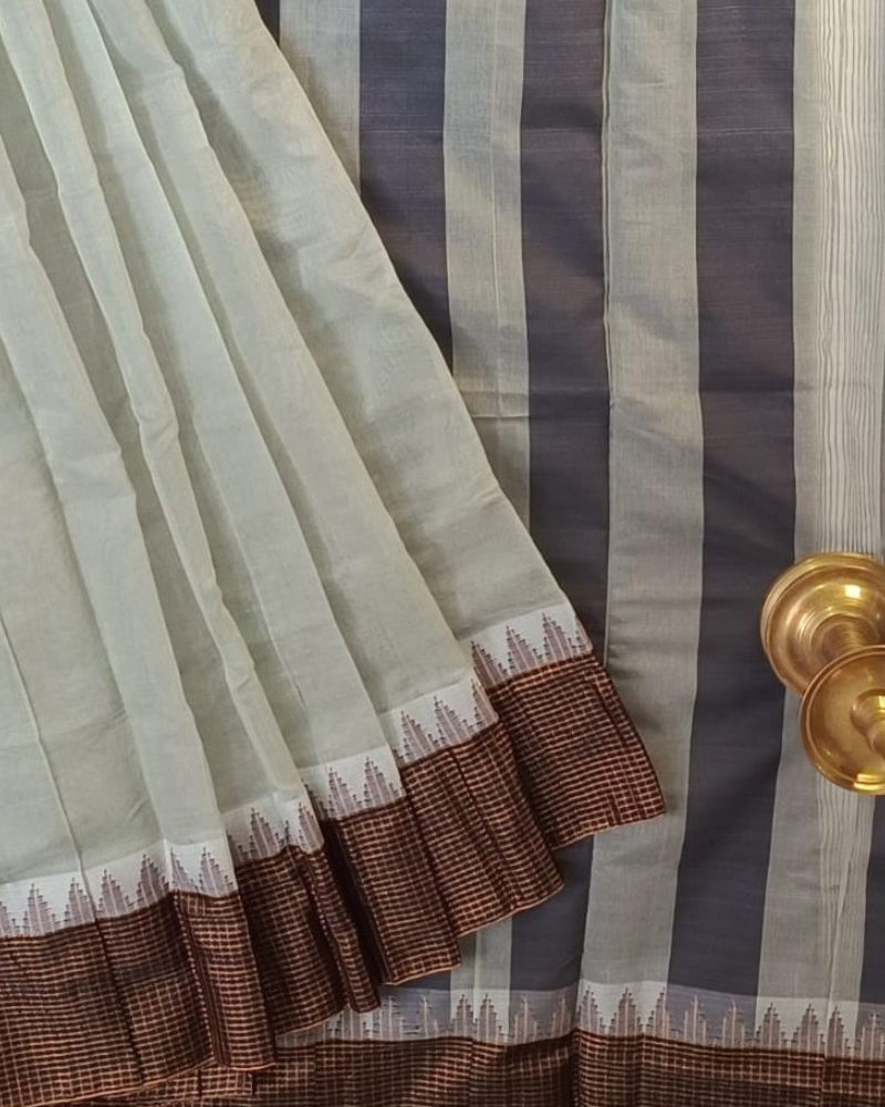 Grey Fancy Border Gadwal Handloom Cotton