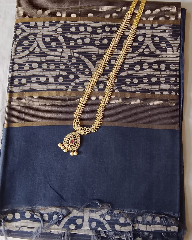 Indigo Geecha silk - Batik Screen Print (handmade) saree