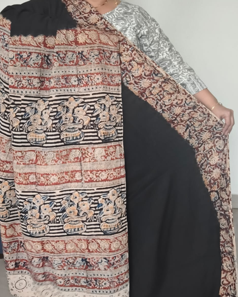 Black Mul cotton saree with Kalamkari Border