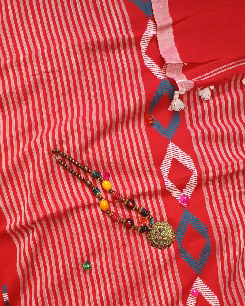 Handloom Red Mul Cotton Saree