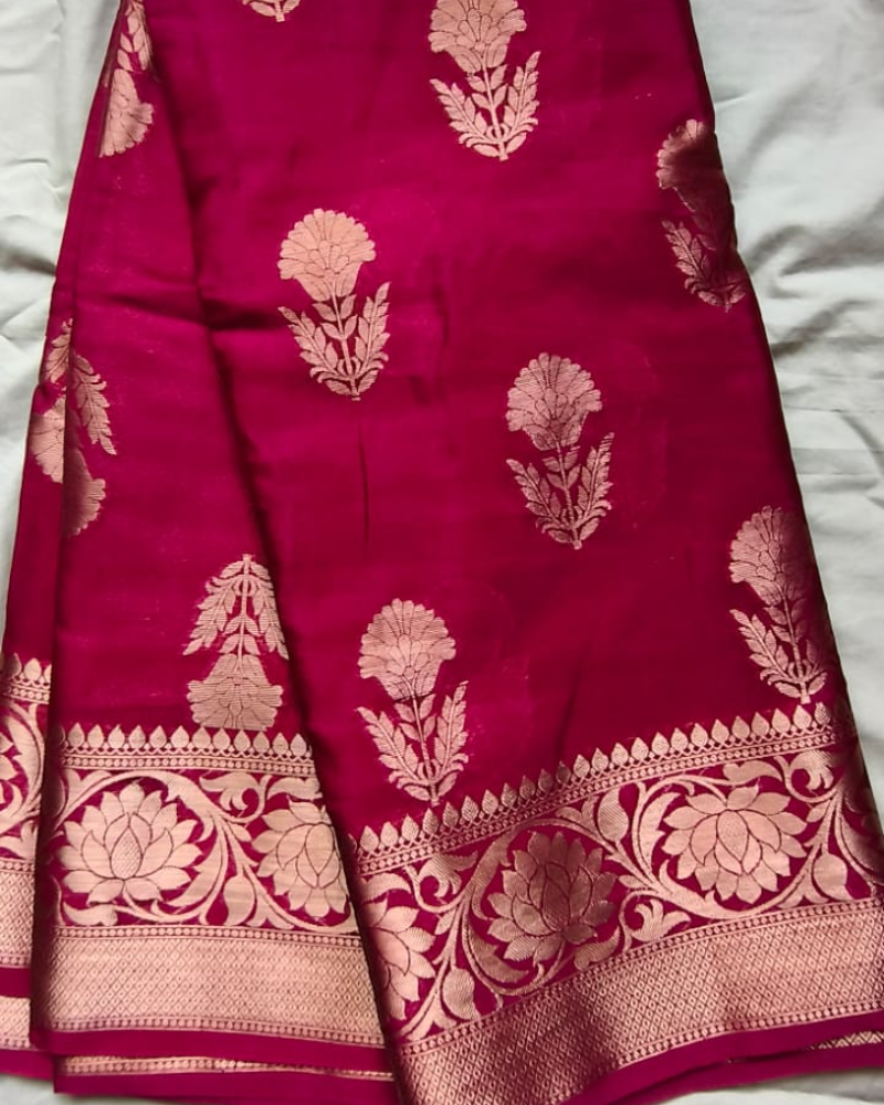 Megenta Warm Silk Banarasi Saree